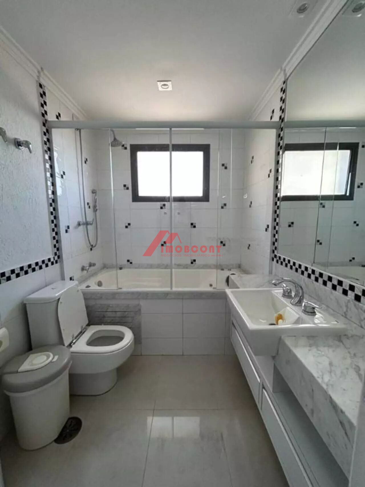 Apartamento para alugar com 4 quartos, 214m² - Foto 16