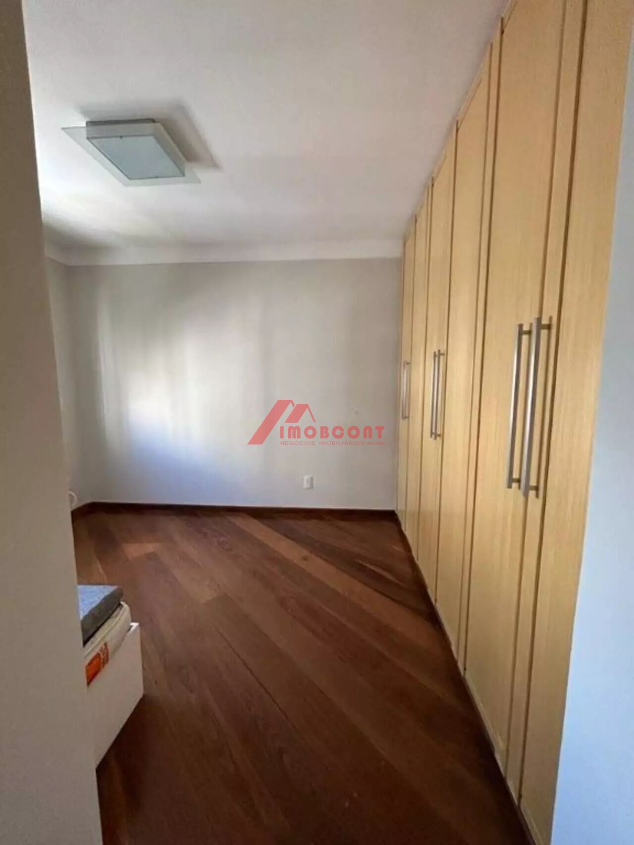 Apartamento para alugar com 4 quartos, 214m² - Foto 26