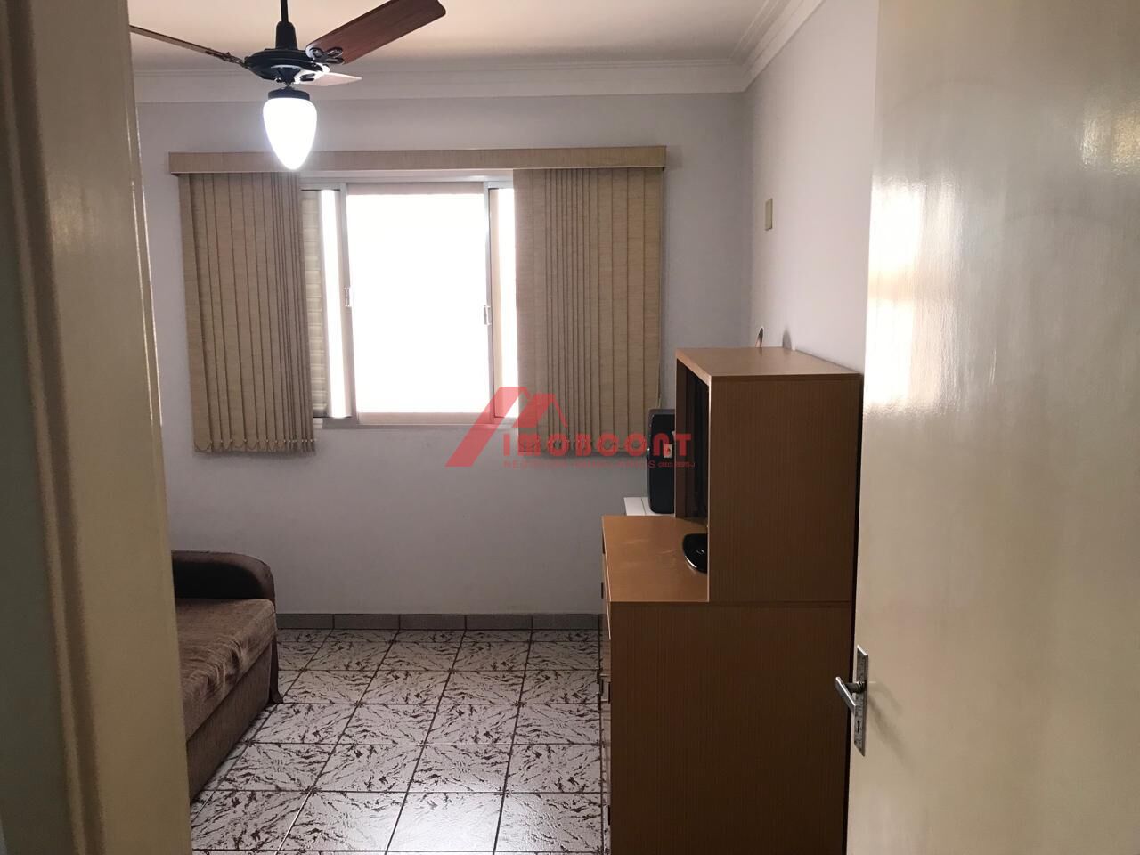 Casa à venda com 2 quartos, 110m² - Foto 14