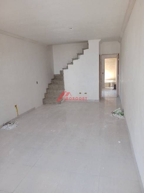 Sobrado à venda com 3 quartos, 123m² - Foto 2