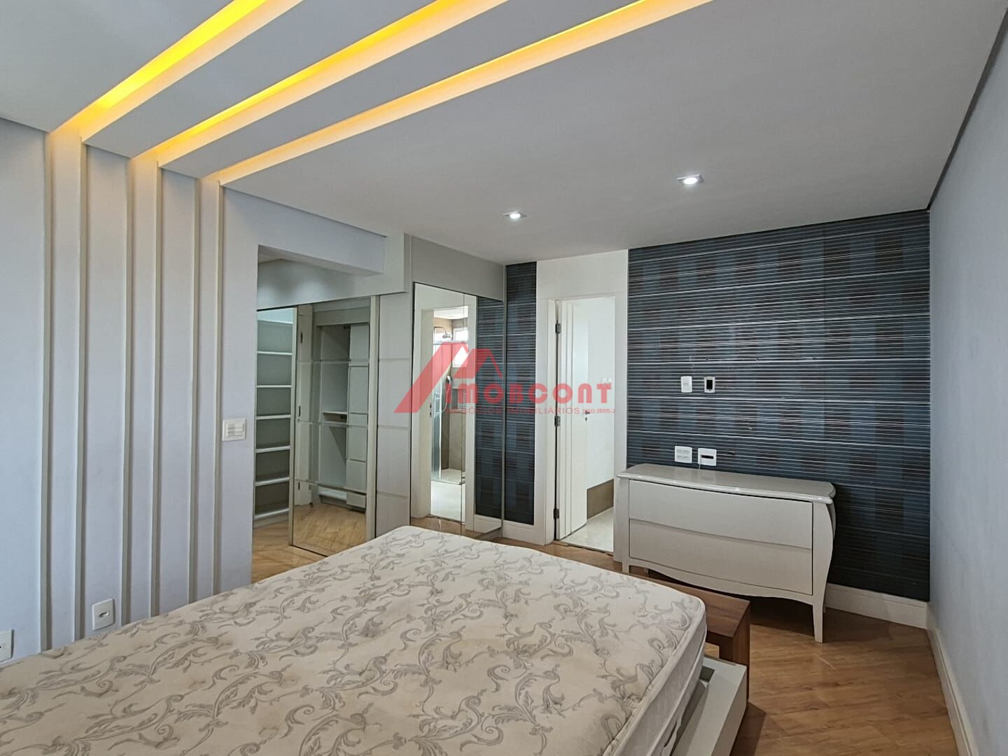 Apartamento à venda com 4 quartos, 235m² - Foto 38