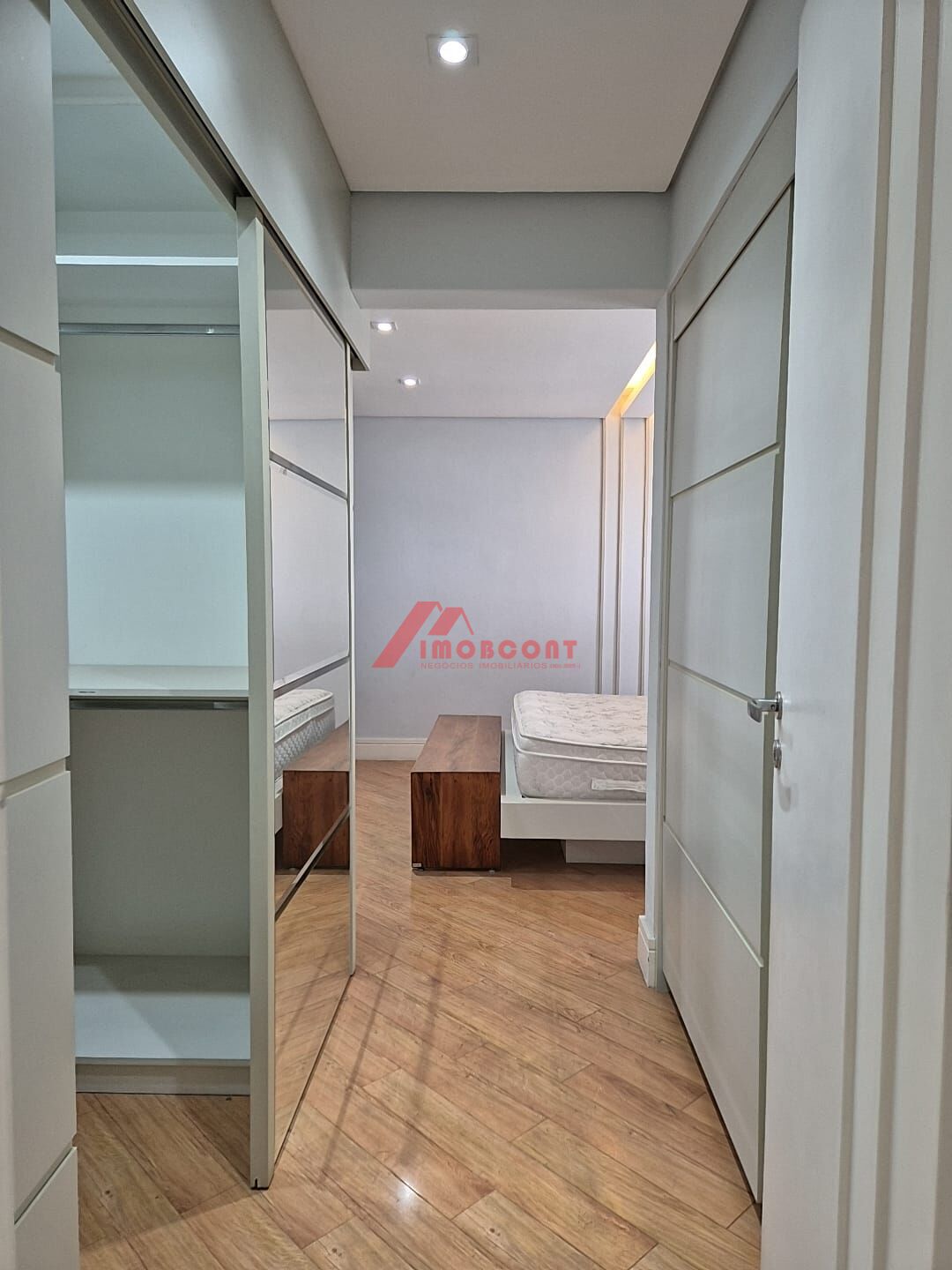 Apartamento à venda com 4 quartos, 235m² - Foto 34