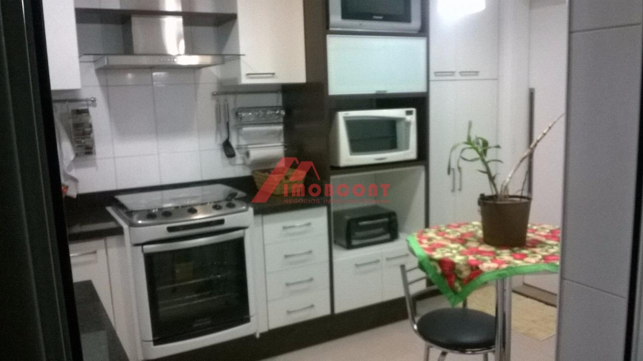 Apartamento à venda com 3 quartos, 141m² - Foto 13