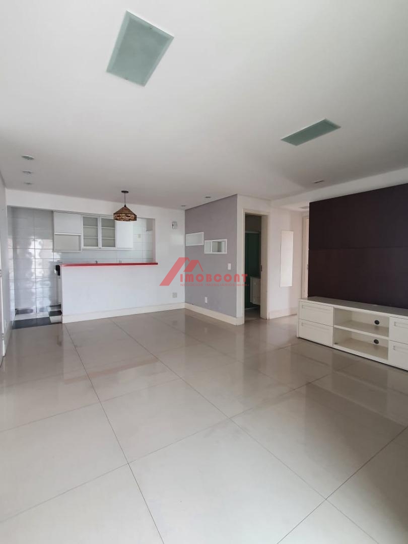 Apartamento à venda com 2 quartos, 73m² - Foto 3