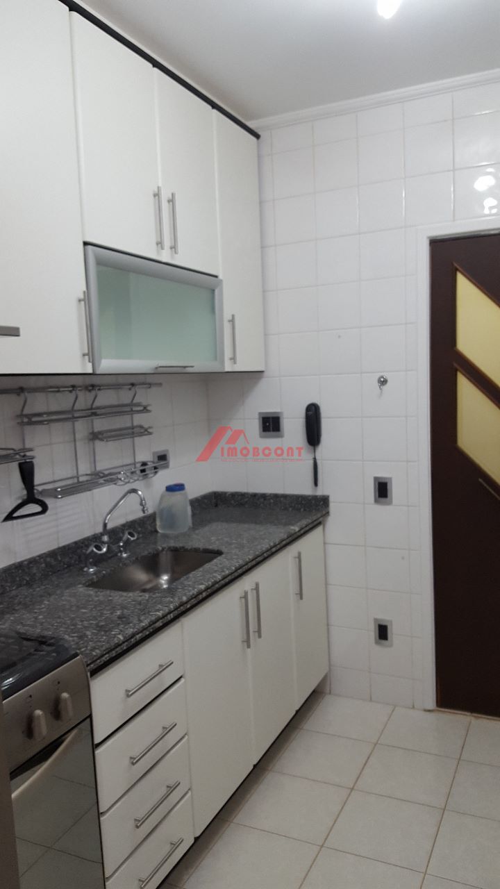 Apartamento para alugar com 3 quartos, 100m² - Foto 6