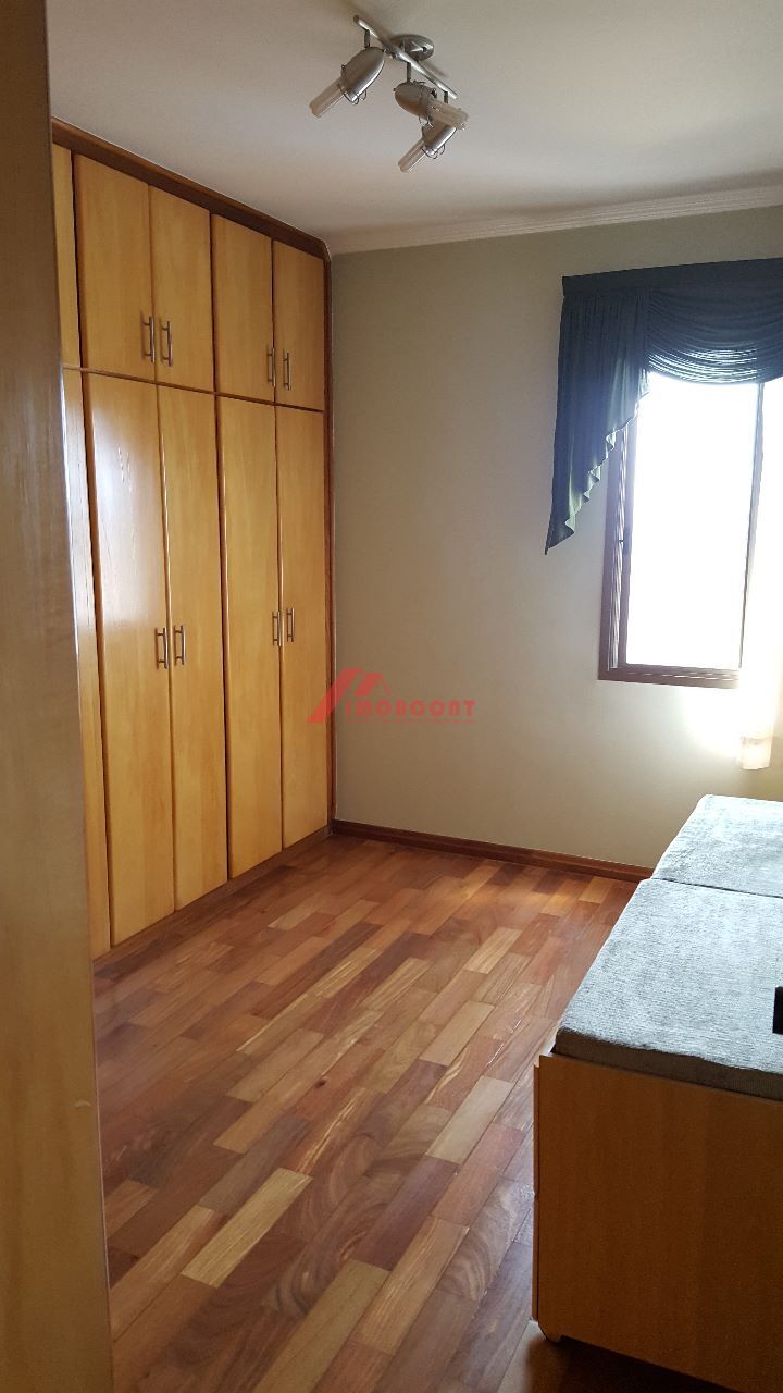 Apartamento para alugar com 3 quartos, 100m² - Foto 18