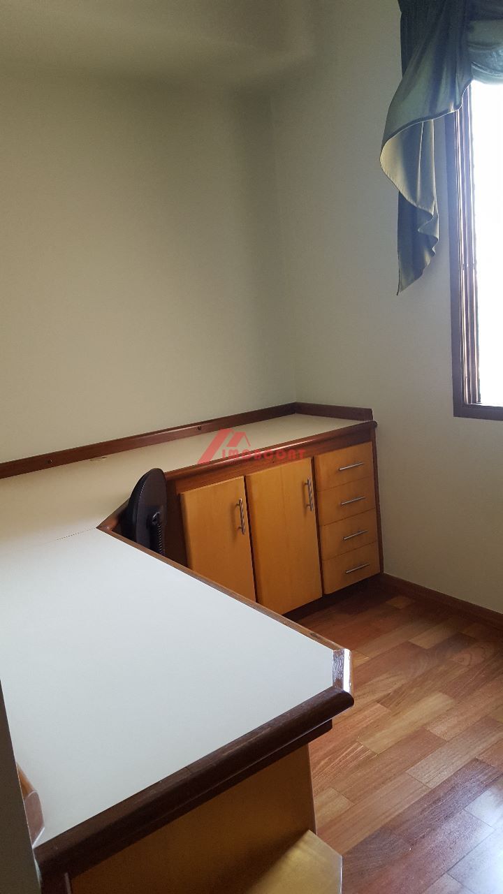 Apartamento para alugar com 3 quartos, 100m² - Foto 24