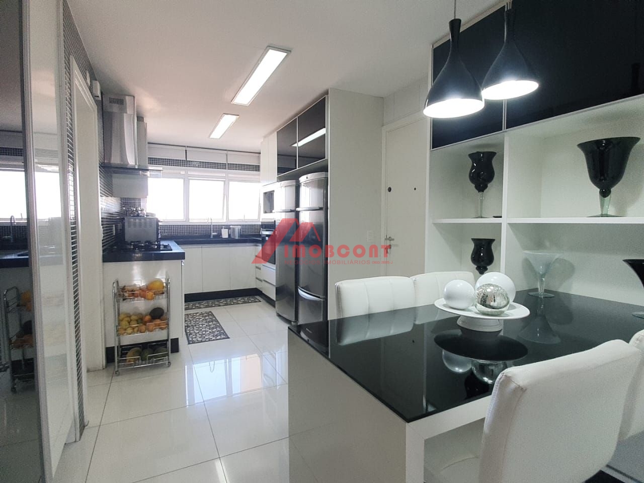 Apartamento à venda com 4 quartos, 217m² - Foto 41