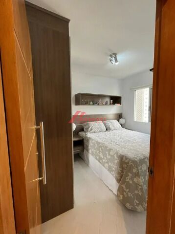 Apartamento à venda com 2 quartos, 48m² - Foto 7