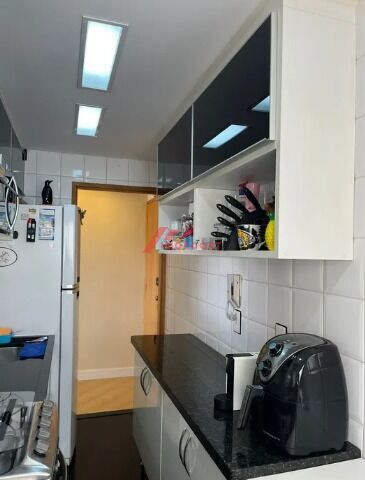 Apartamento à venda com 2 quartos, 48m² - Foto 12