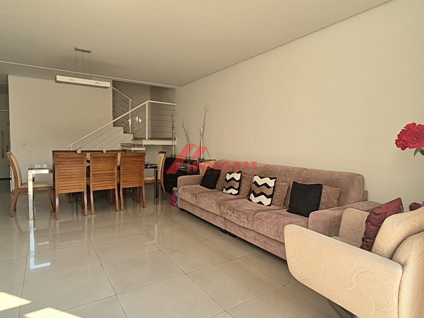 Sobrado à venda com 3 quartos, 162m² - Foto 7