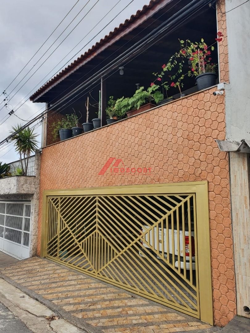 Sobrado à venda com 4 quartos, 320m² - Foto 3