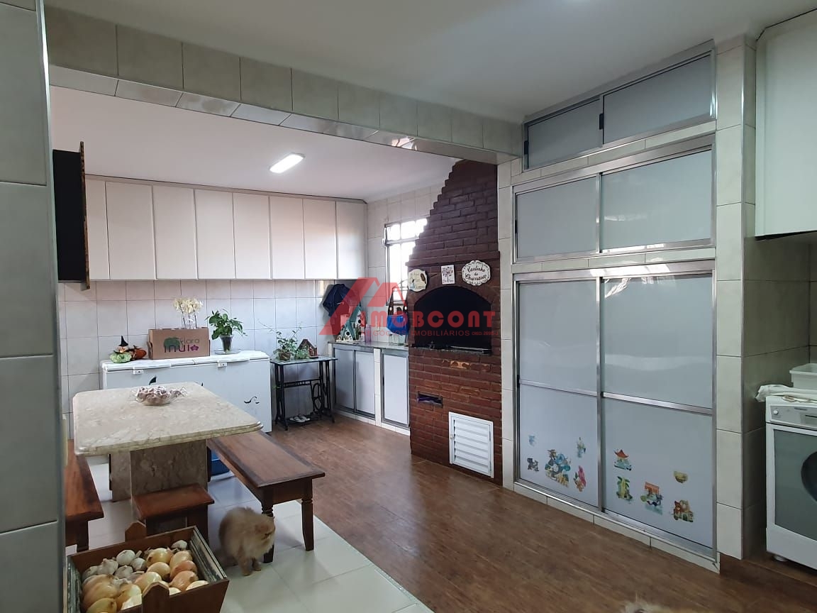 Sobrado à venda com 4 quartos, 320m² - Foto 40