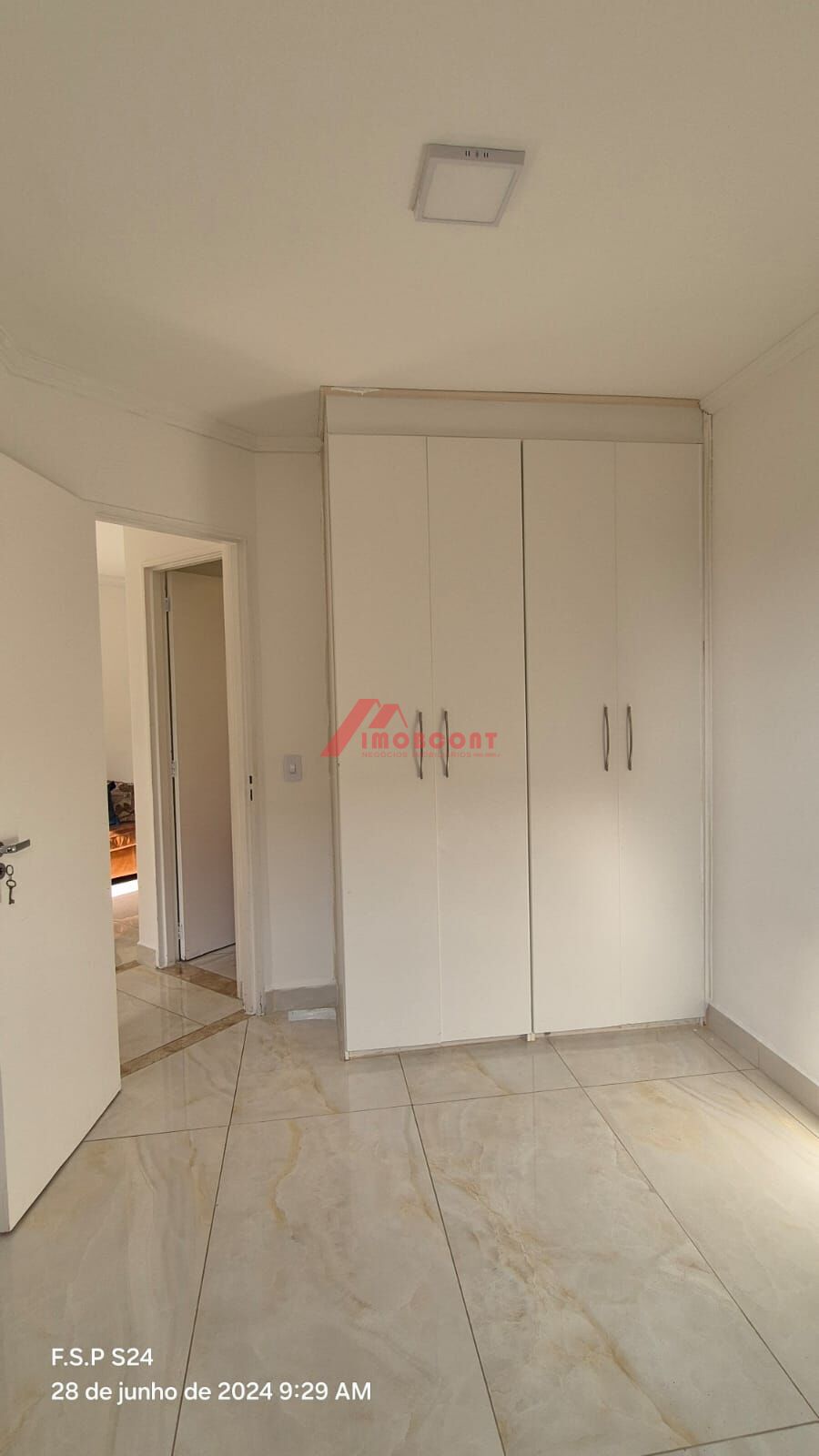 Apartamento à venda com 2 quartos, 51m² - Foto 9