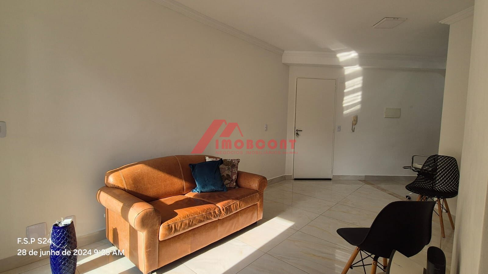 Apartamento à venda com 2 quartos, 51m² - Foto 4