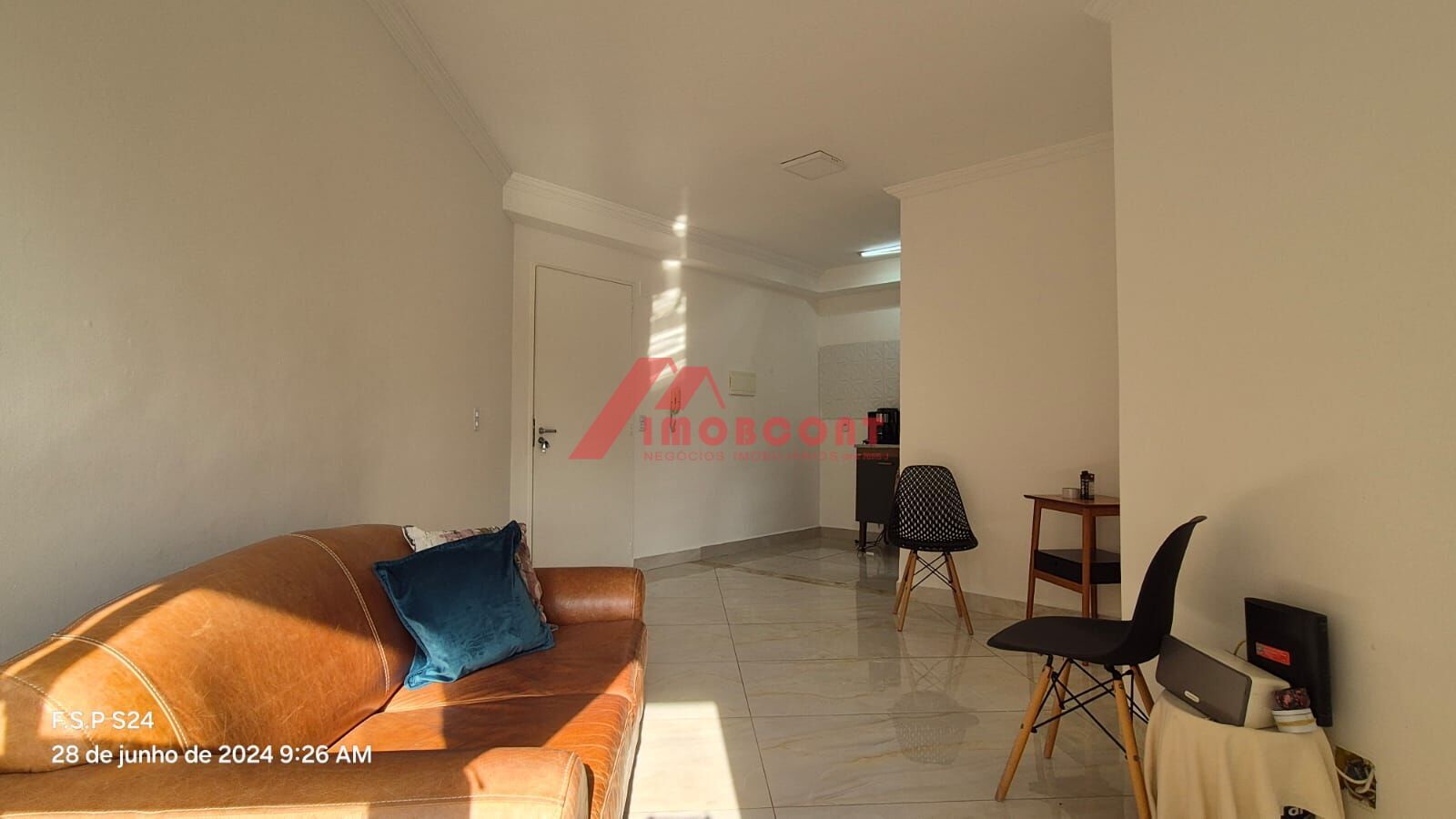 Apartamento à venda com 2 quartos, 51m² - Foto 2