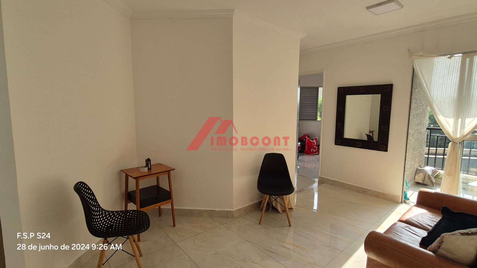 Apartamento à venda com 2 quartos, 51m² - Foto 3