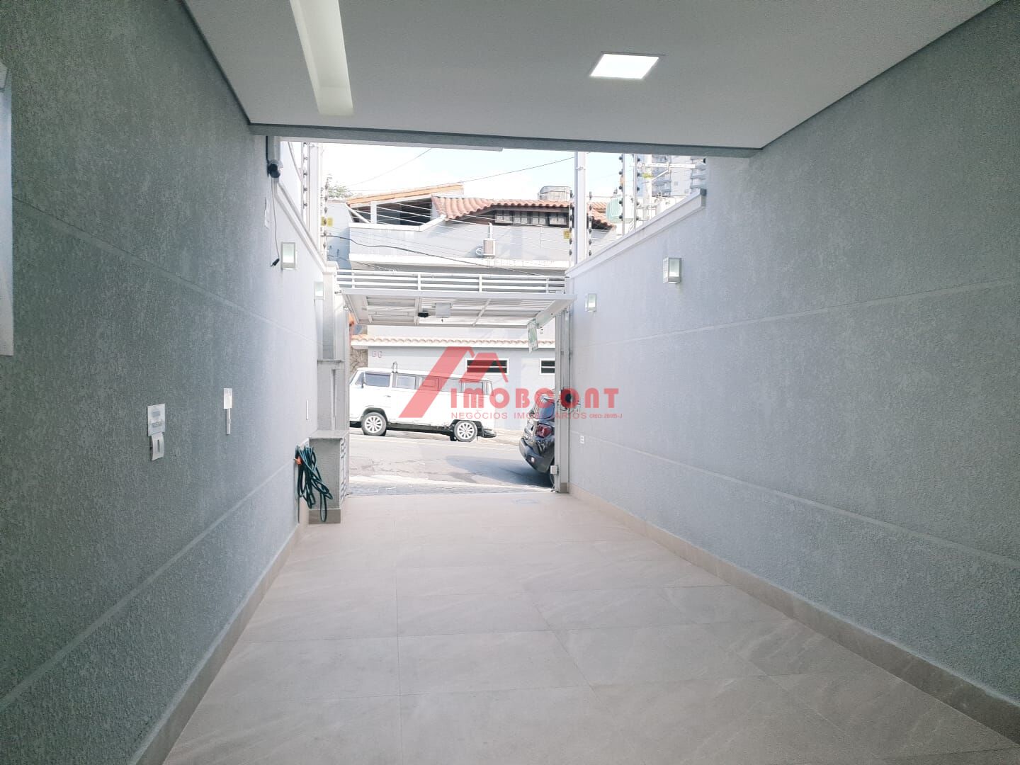 Sobrado à venda com 3 quartos, 175m² - Foto 2