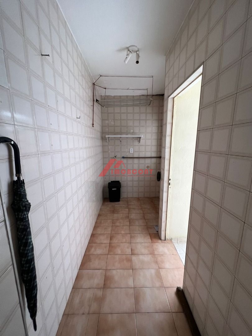 Apartamento à venda com 1 quarto, 58m² - Foto 13