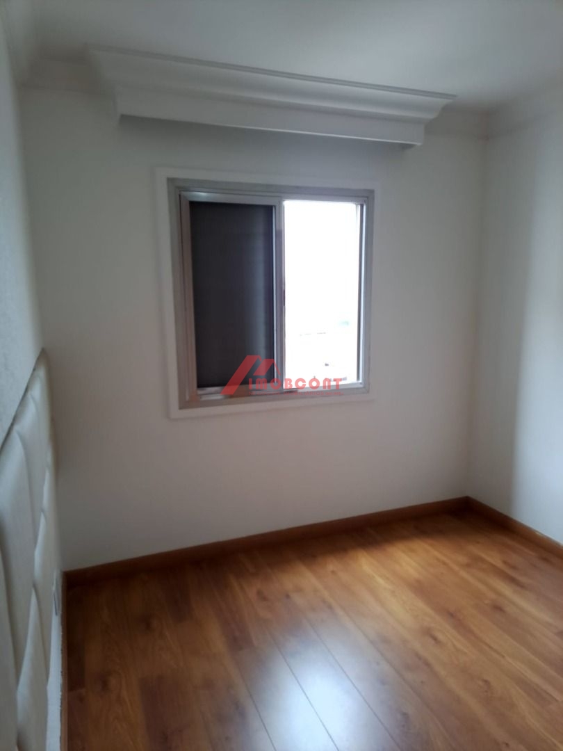 Apartamento à venda com 4 quartos, 103m² - Foto 13