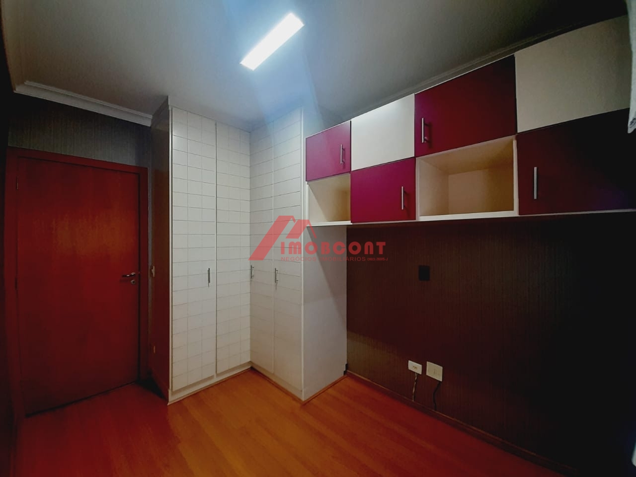 Apartamento à venda com 2 quartos, 60m² - Foto 11