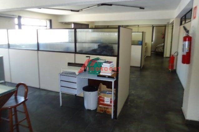 Sobrado à venda com 3 quartos, 670m² - Foto 12