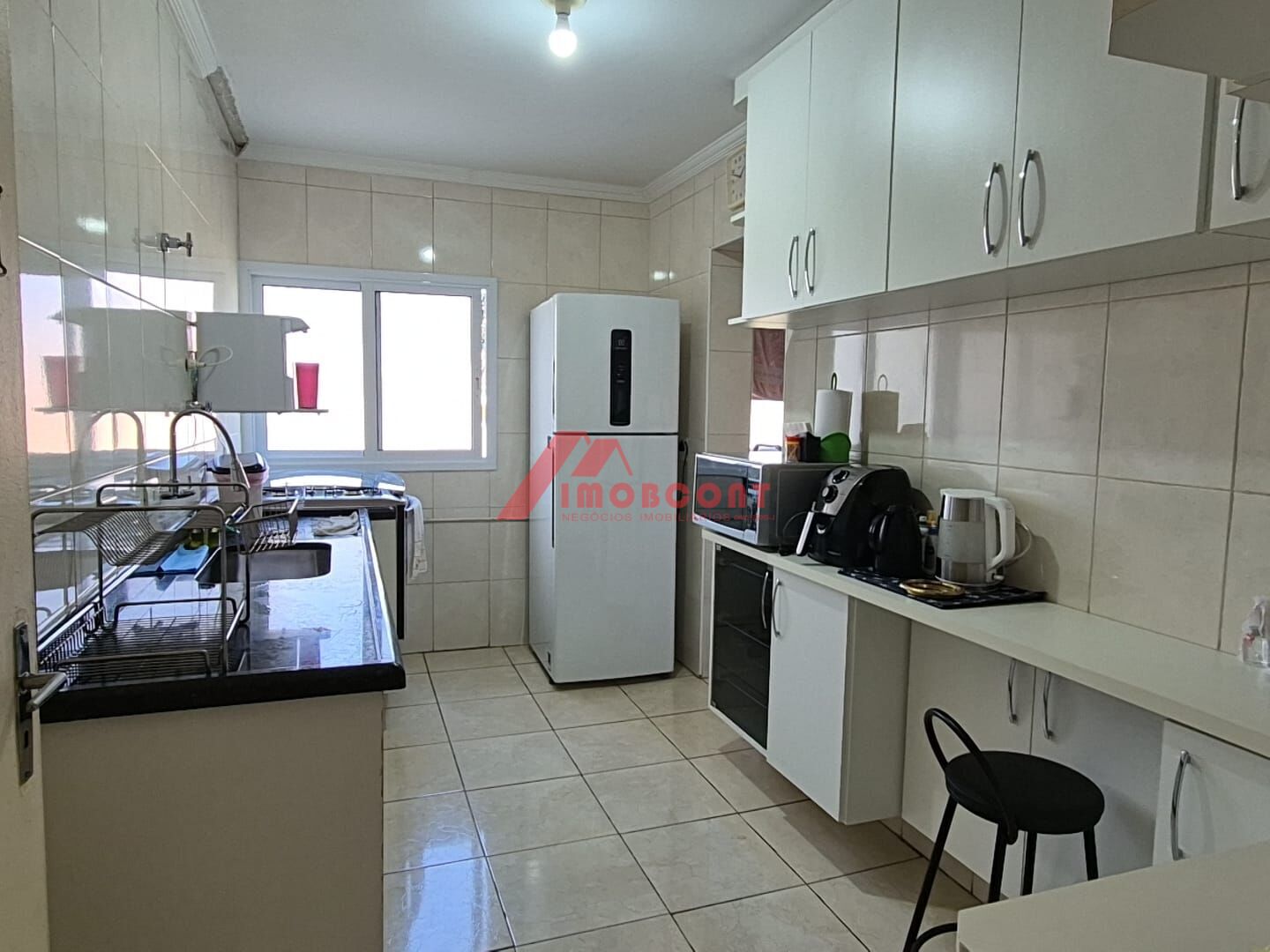 Apartamento à venda com 2 quartos, 60m² - Foto 17