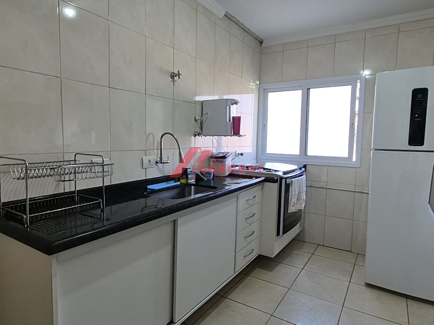 Apartamento à venda com 2 quartos, 60m² - Foto 16