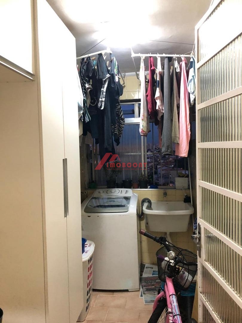 Apartamento à venda com 2 quartos, 60m² - Foto 6