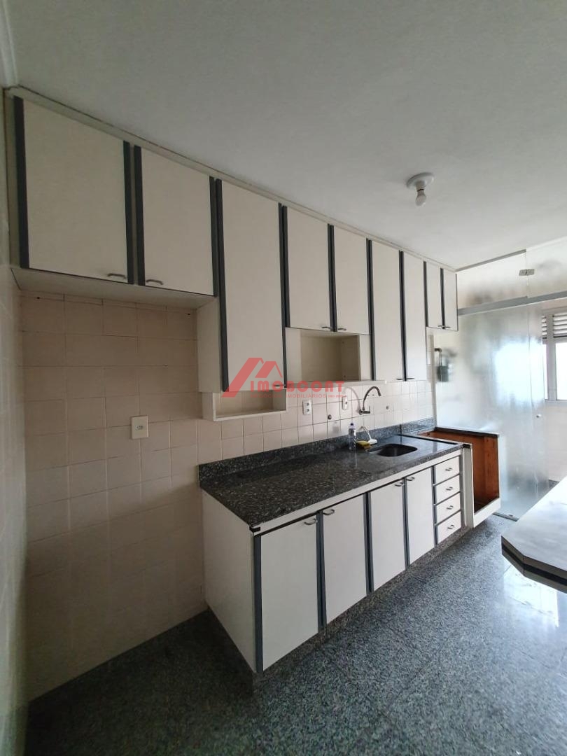 Apartamento à venda com 2 quartos, 60m² - Foto 15