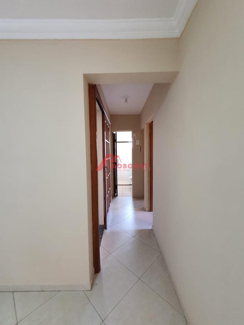 Apartamento à venda com 2 quartos, 60m² - Foto 5