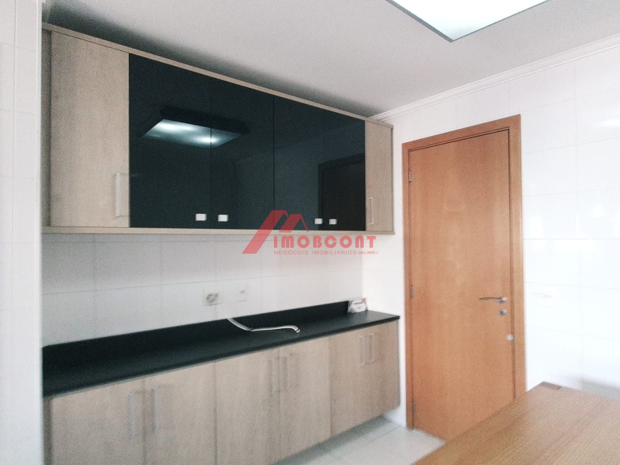 Apartamento à venda com 3 quartos, 213m² - Foto 17