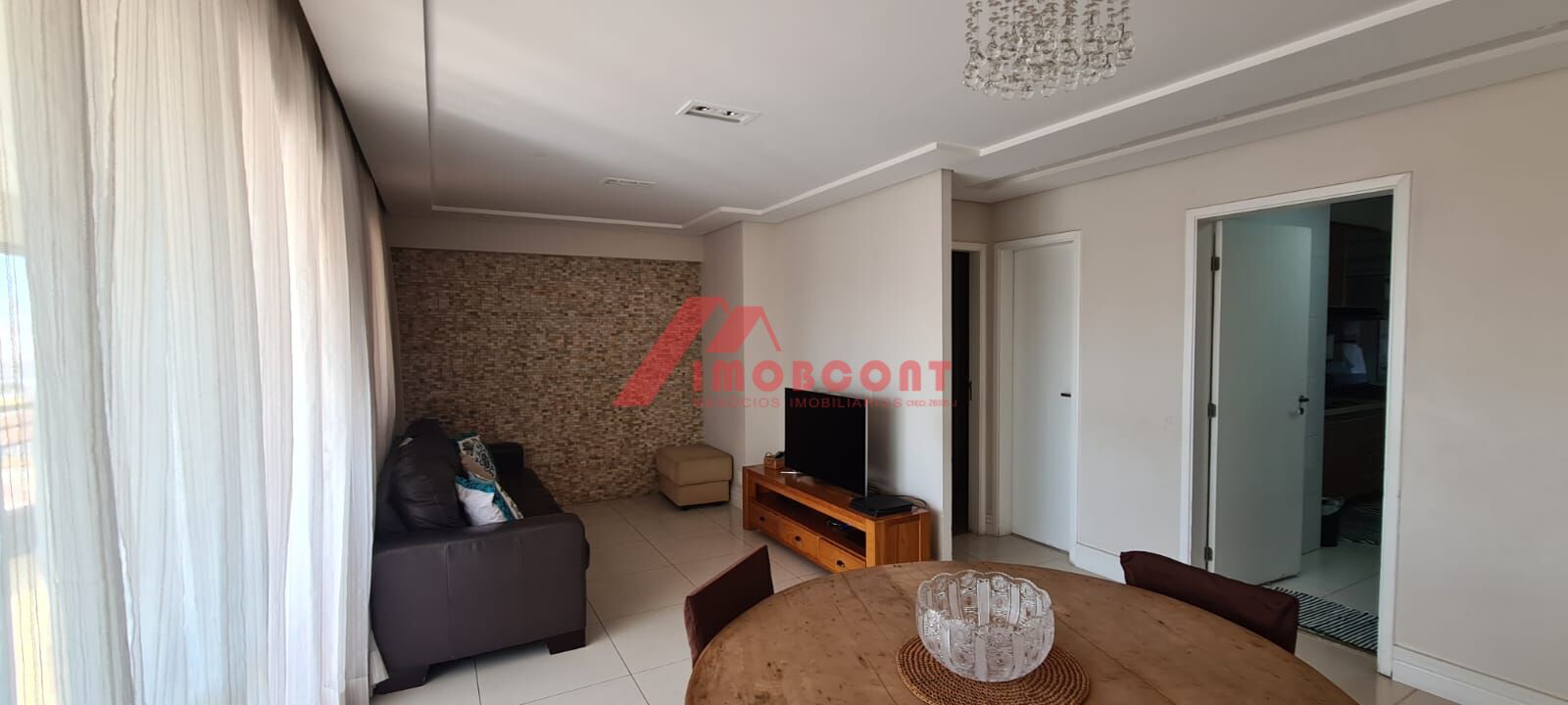 Apartamento à venda com 3 quartos, 133m² - Foto 3