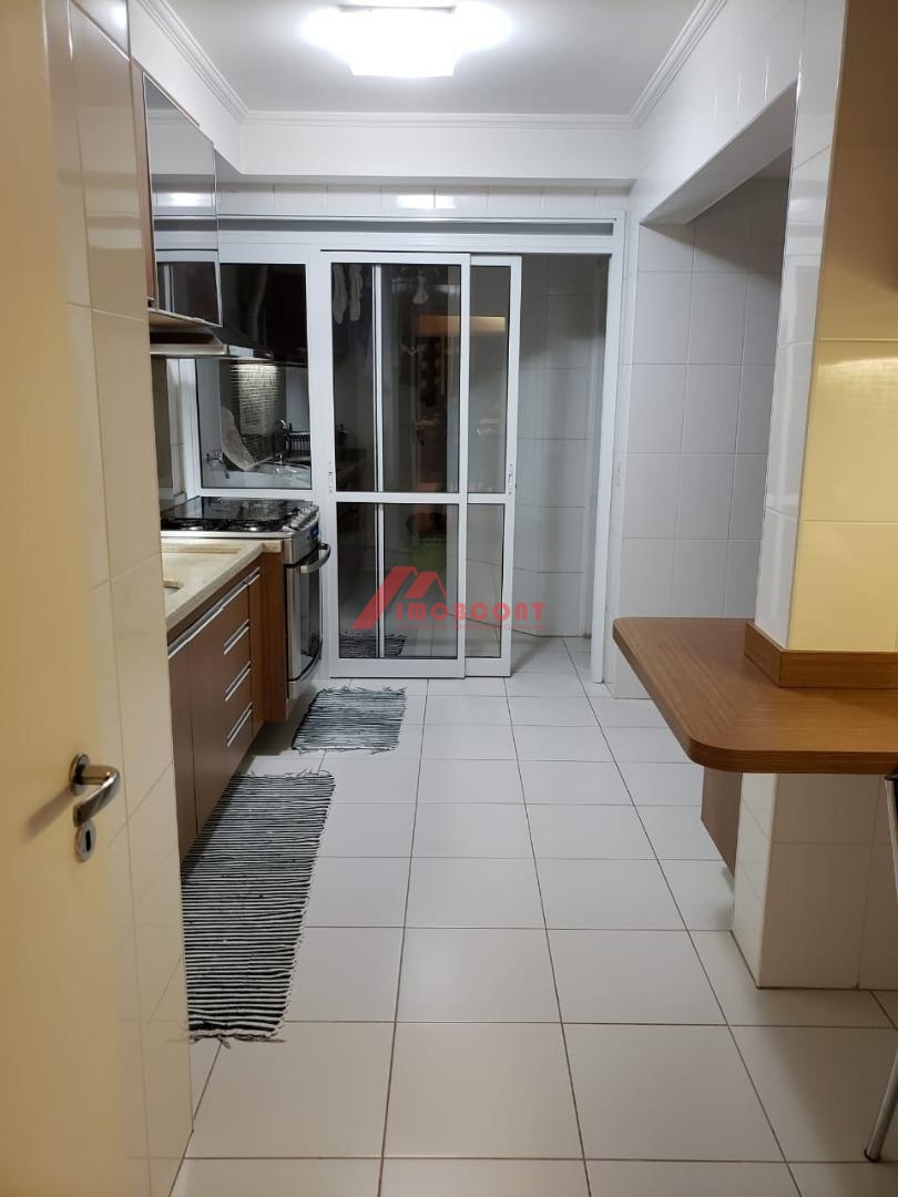 Apartamento à venda com 3 quartos, 133m² - Foto 12