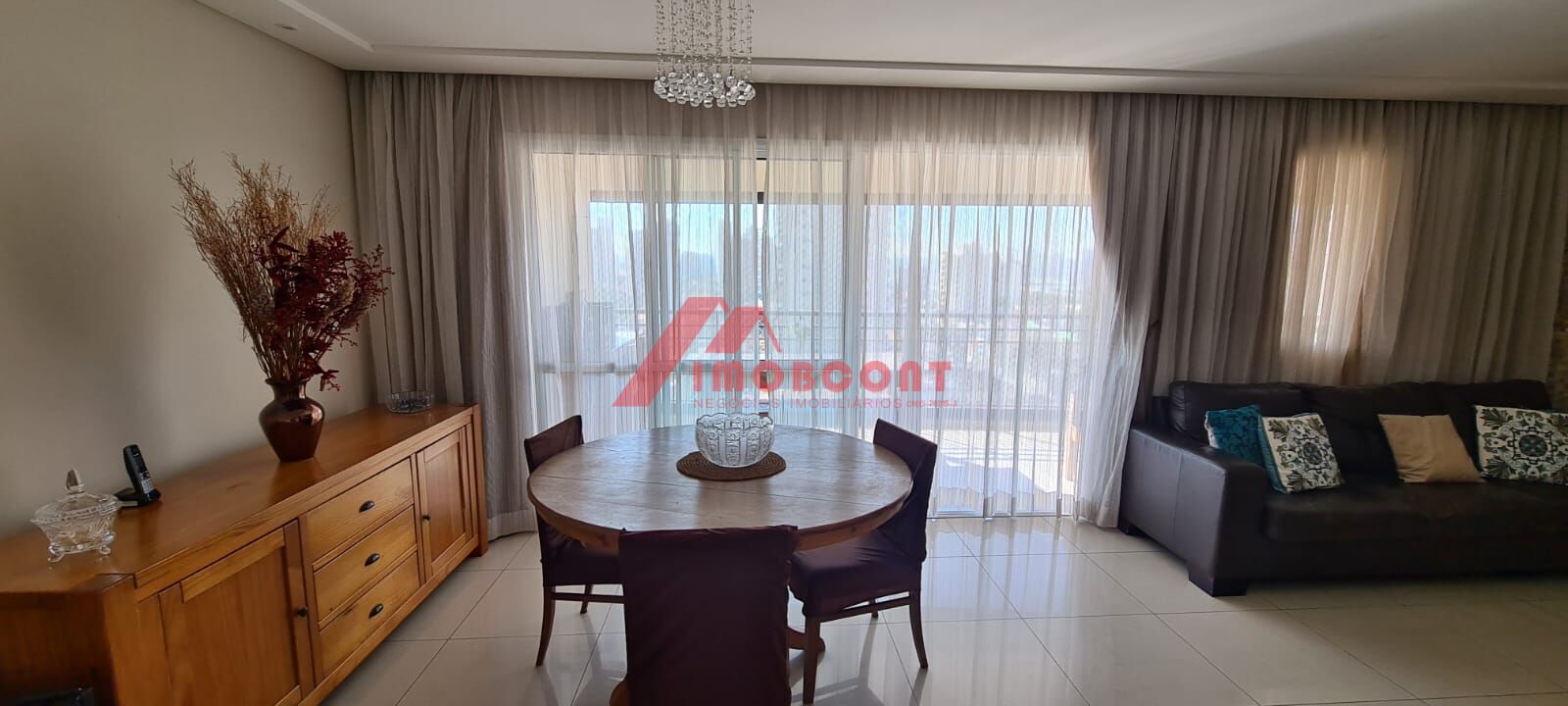 Apartamento à venda com 3 quartos, 133m² - Foto 1