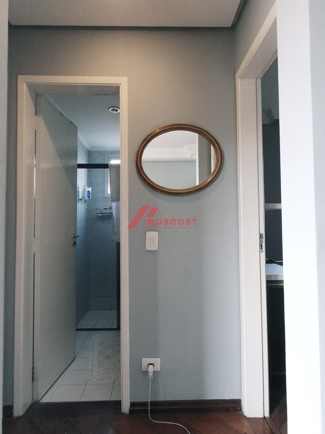 Apartamento à venda com 2 quartos, 61m² - Foto 4