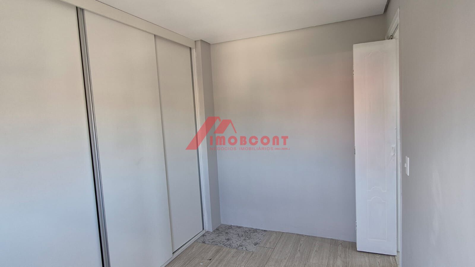 Apartamento à venda com 2 quartos, 64m² - Foto 15