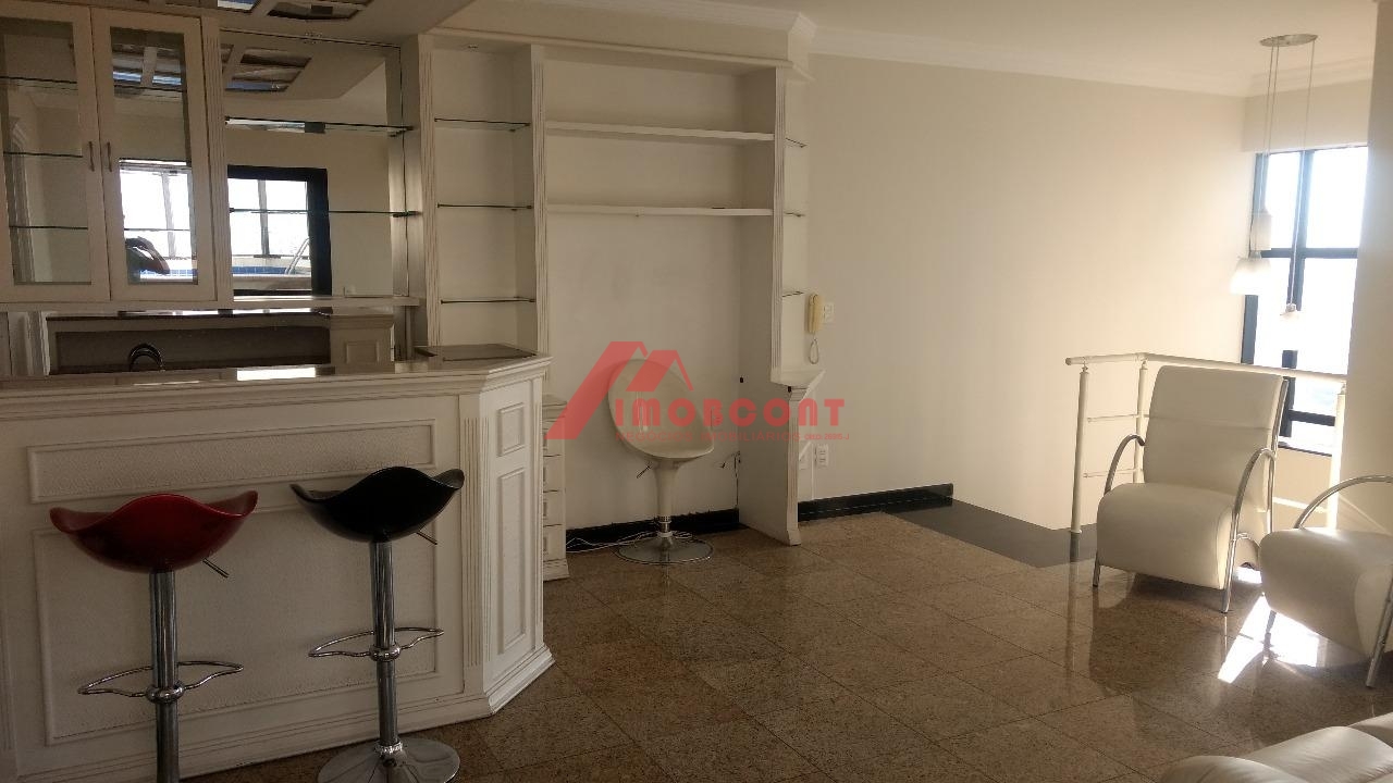 Cobertura à venda com 4 quartos, 250m² - Foto 12