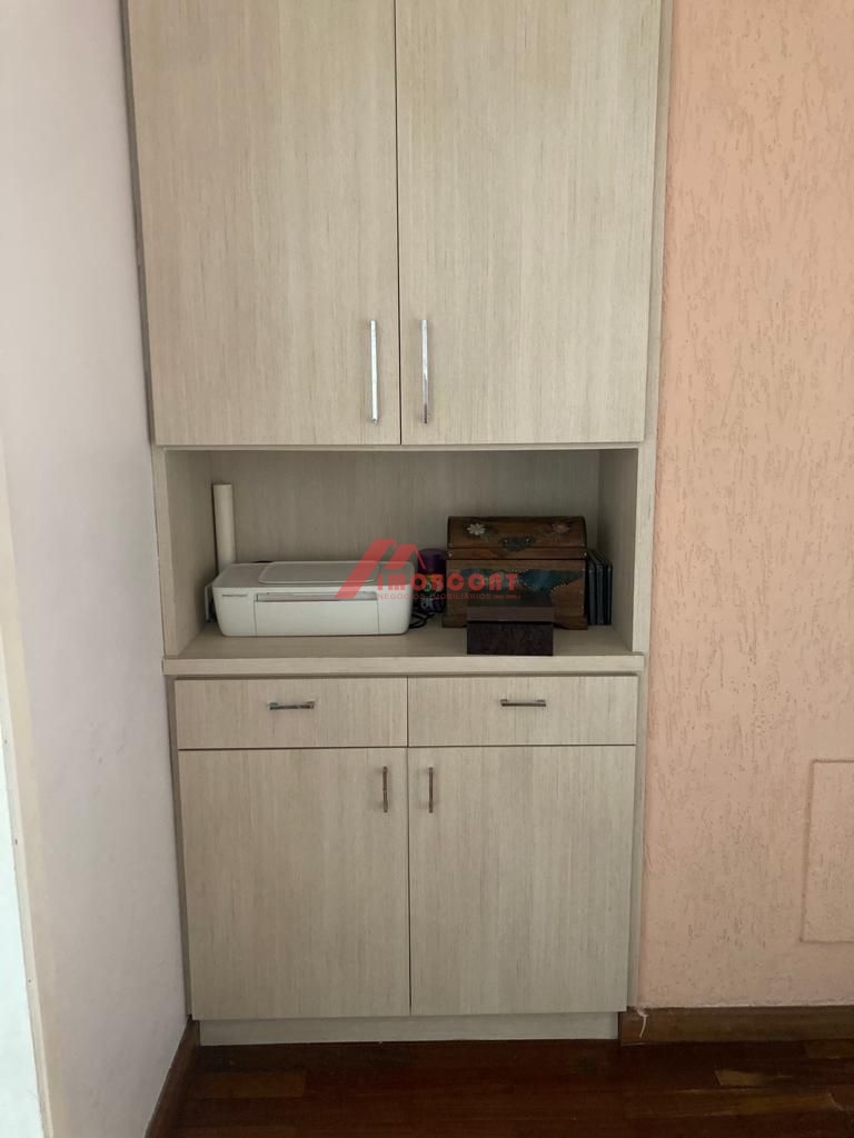 Apartamento à venda com 3 quartos, 80m² - Foto 4