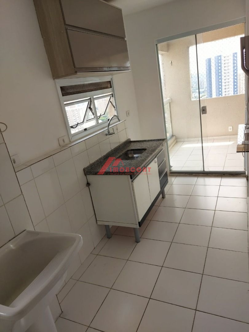 Apartamento à venda com 3 quartos, 59m² - Foto 2