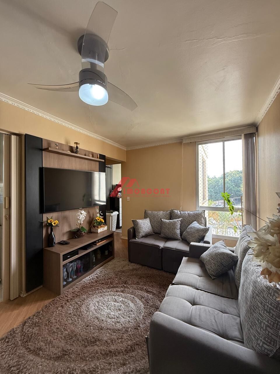 Apartamento à venda com 2 quartos, 60m² - Foto 1