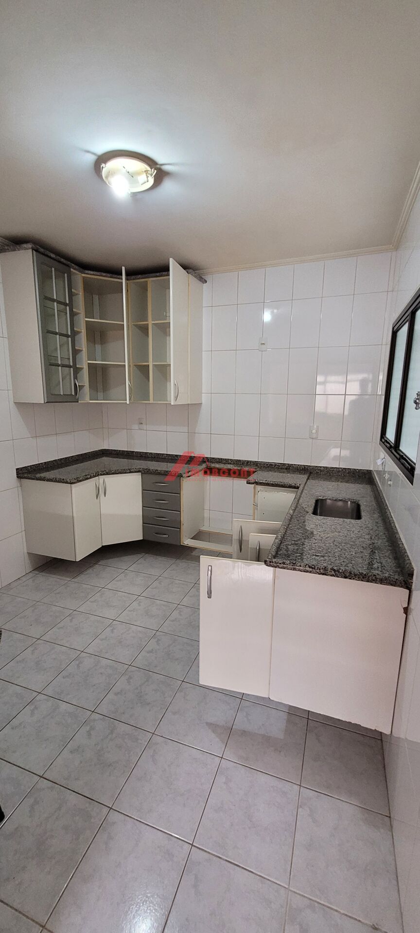 Apartamento à venda com 1 quarto, 55m² - Foto 5