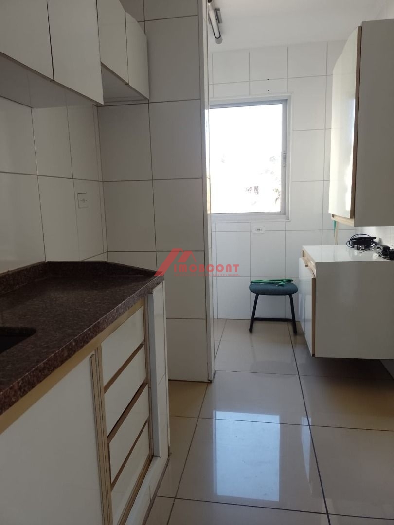 Apartamento à venda com 3 quartos, 80m² - Foto 7