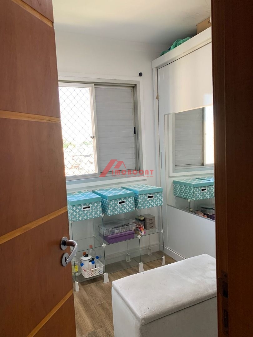 Apartamento à venda com 3 quartos, 65m² - Foto 18