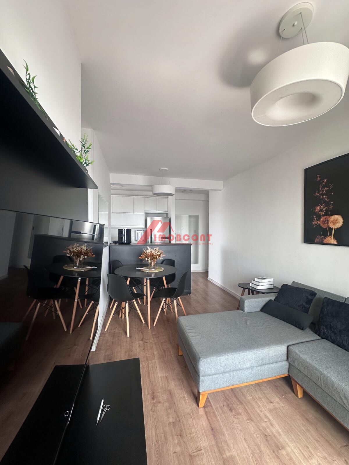 Apartamento à venda com 3 quartos, 61m² - Foto 2