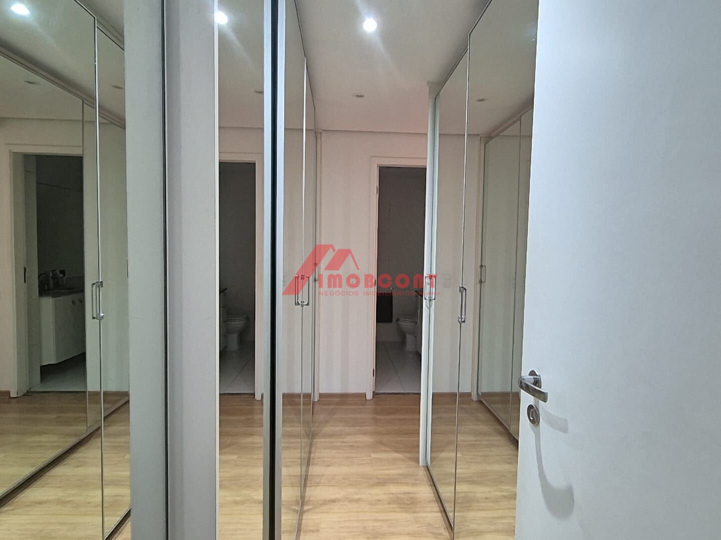 Apartamento à venda com 3 quartos, 133m² - Foto 27