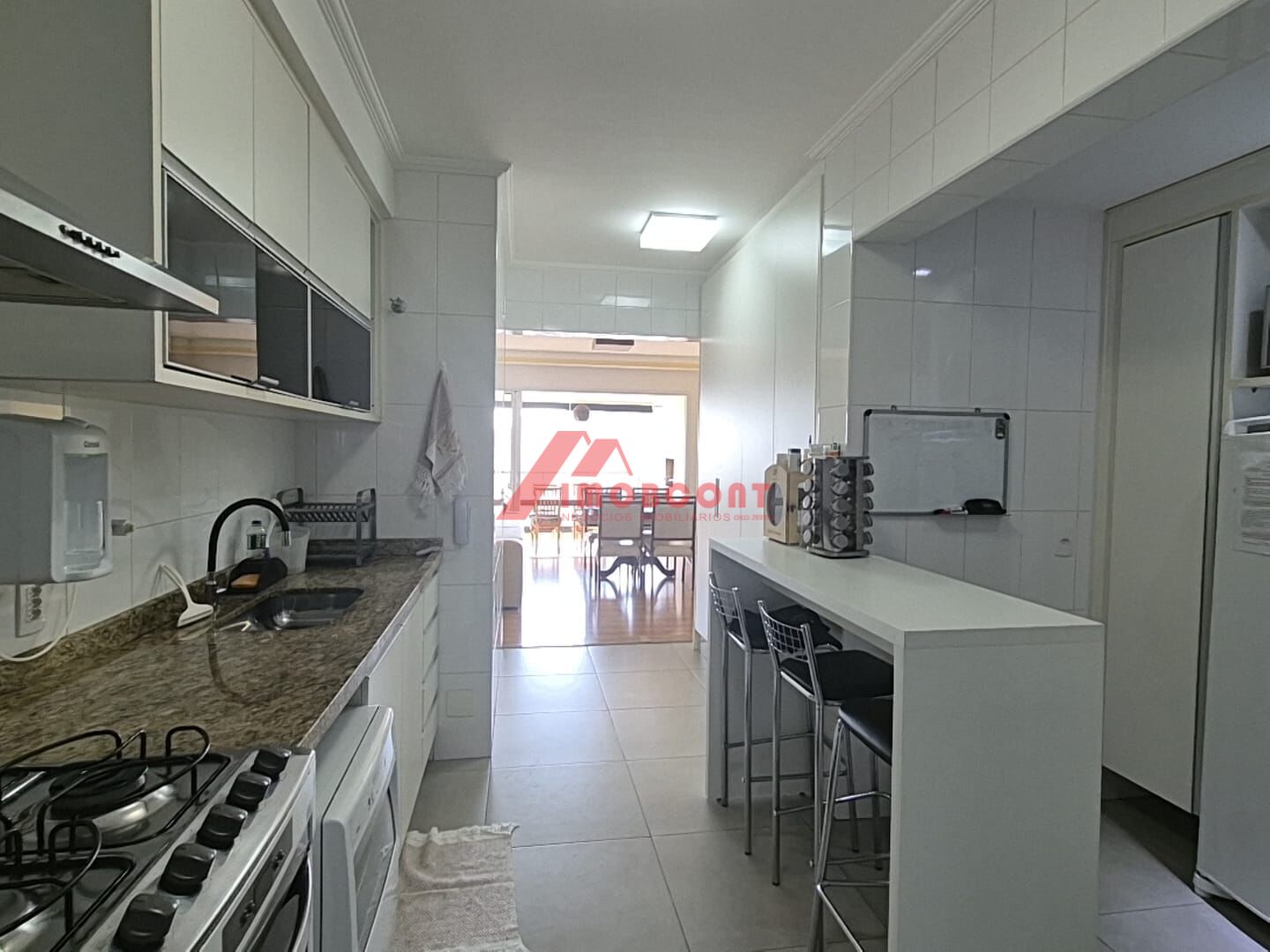 Apartamento à venda com 3 quartos, 133m² - Foto 35