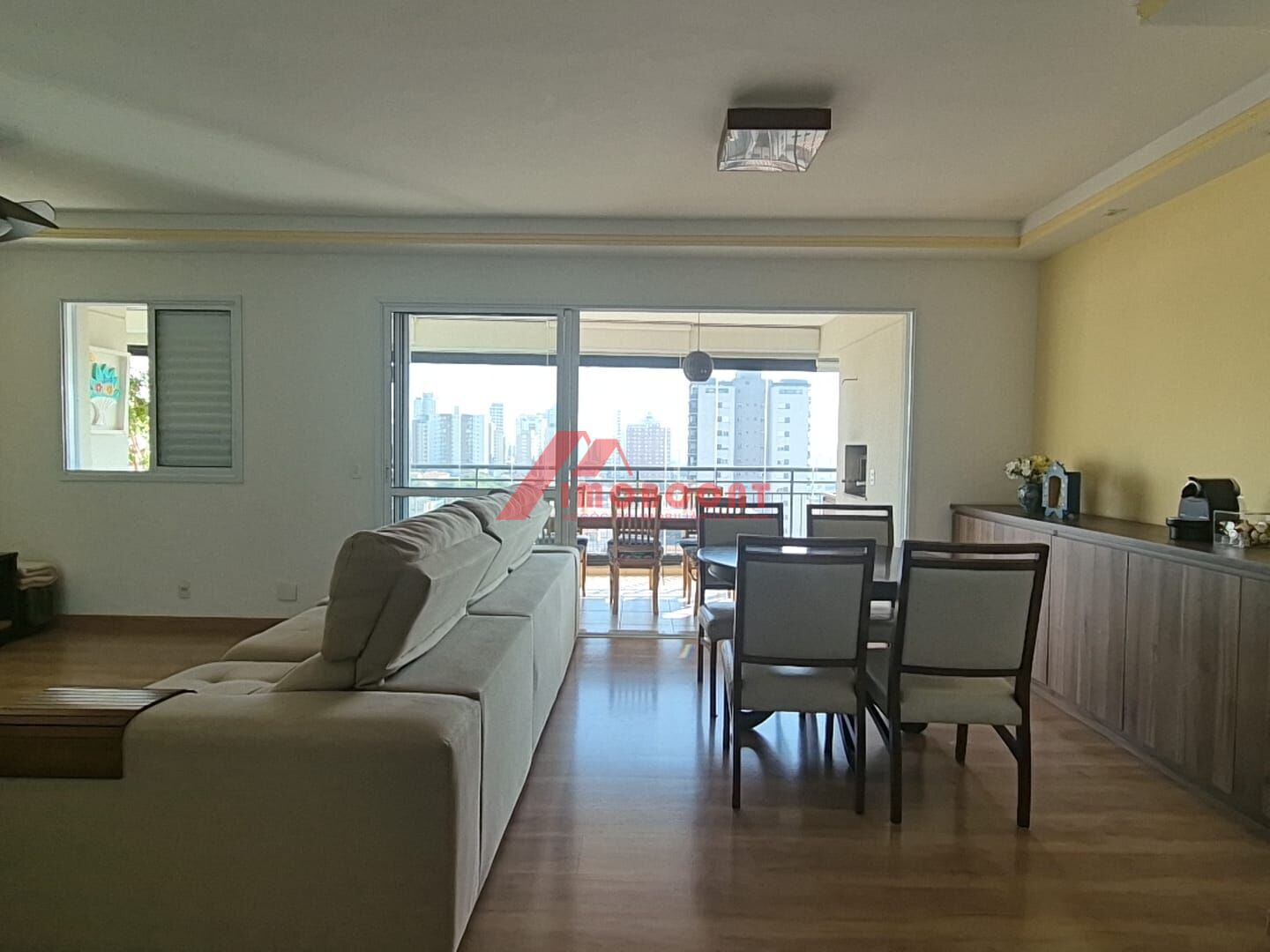 Apartamento à venda com 3 quartos, 133m² - Foto 11