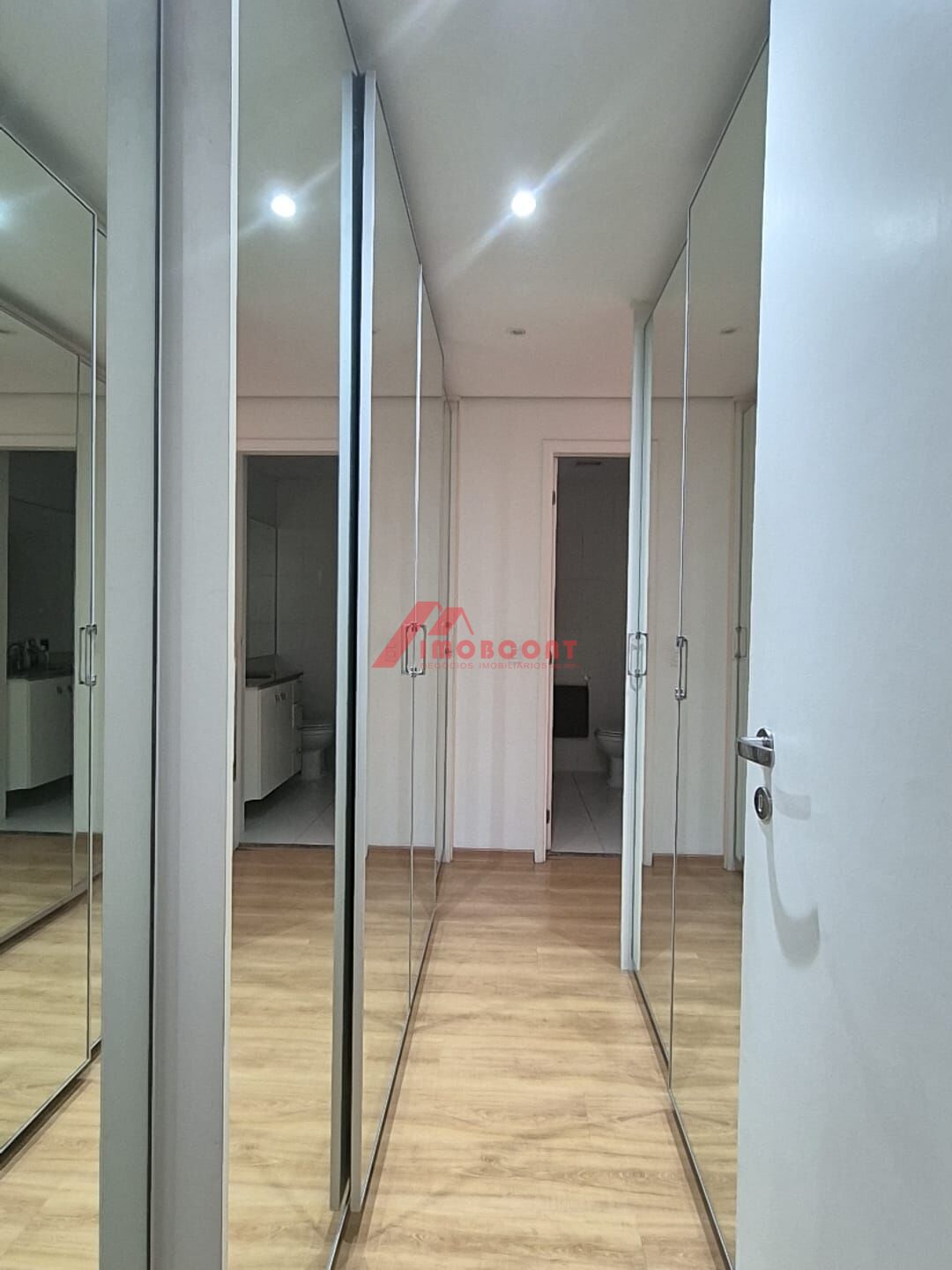 Apartamento à venda com 3 quartos, 133m² - Foto 25