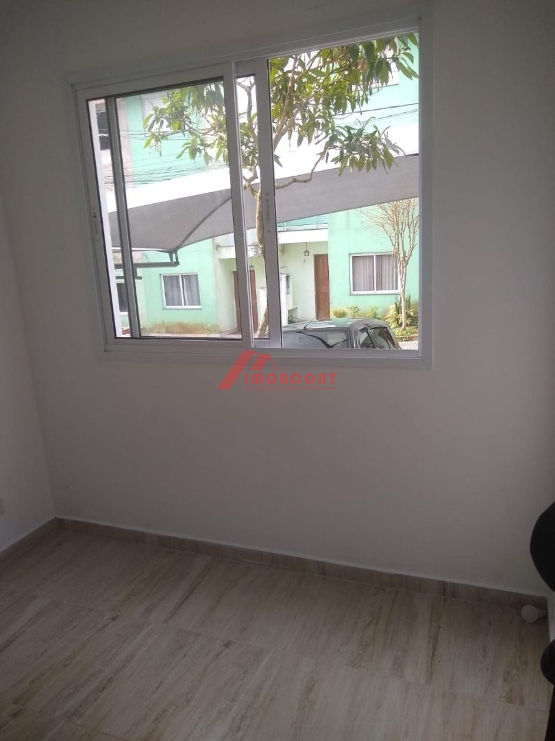 Sobrado à venda com 3 quartos, 100m² - Foto 3